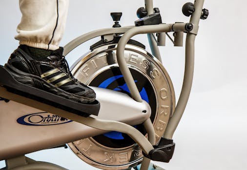 Cardio training on the elliptical: benefits for joints, effective